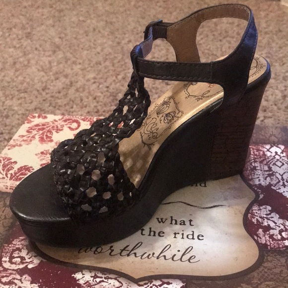 Jelly pop Wedge Sandals - Picture 2 of 8